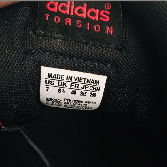 Adidas - Picture 6 of 6